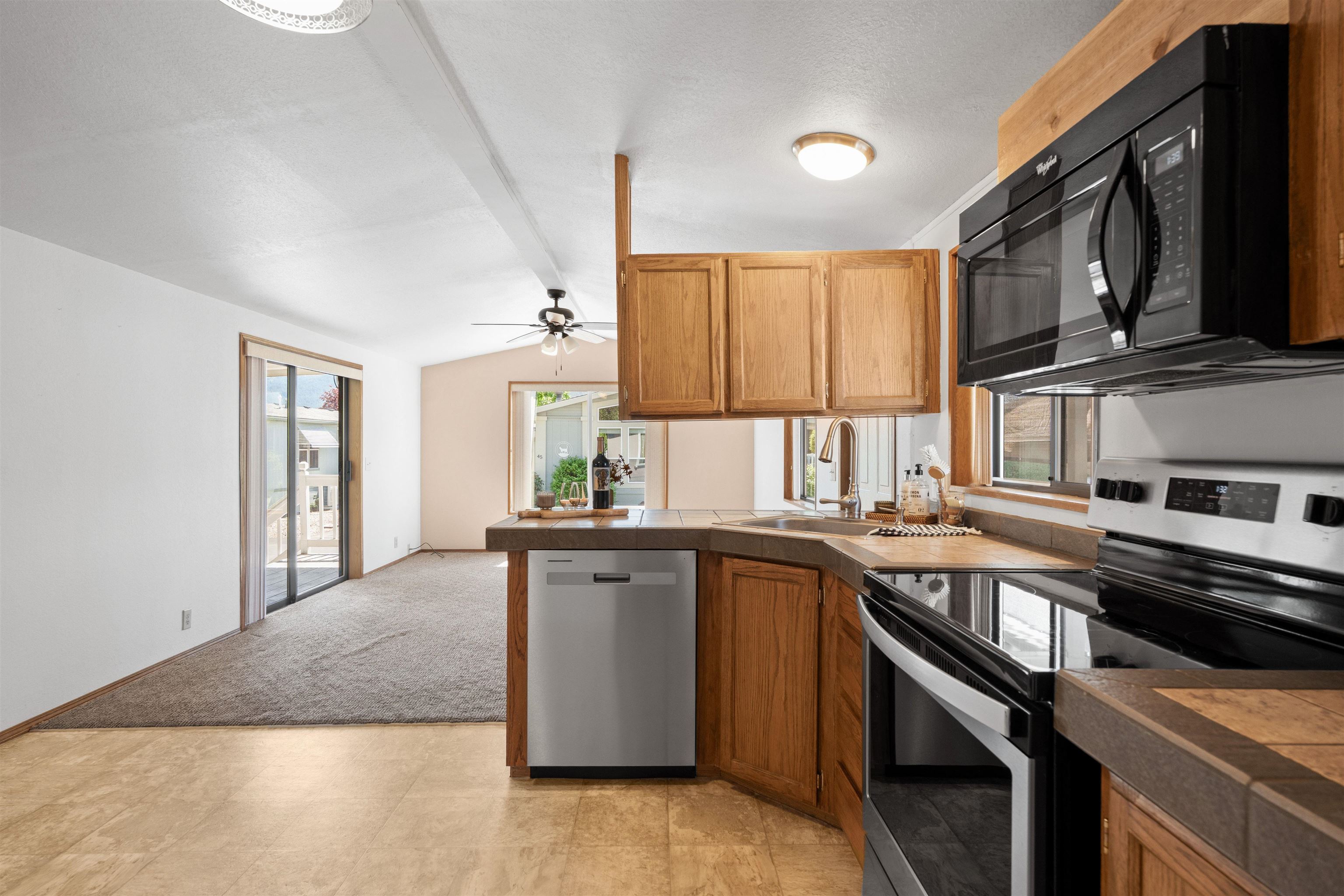 208 S Neyland Ave - Photo 15