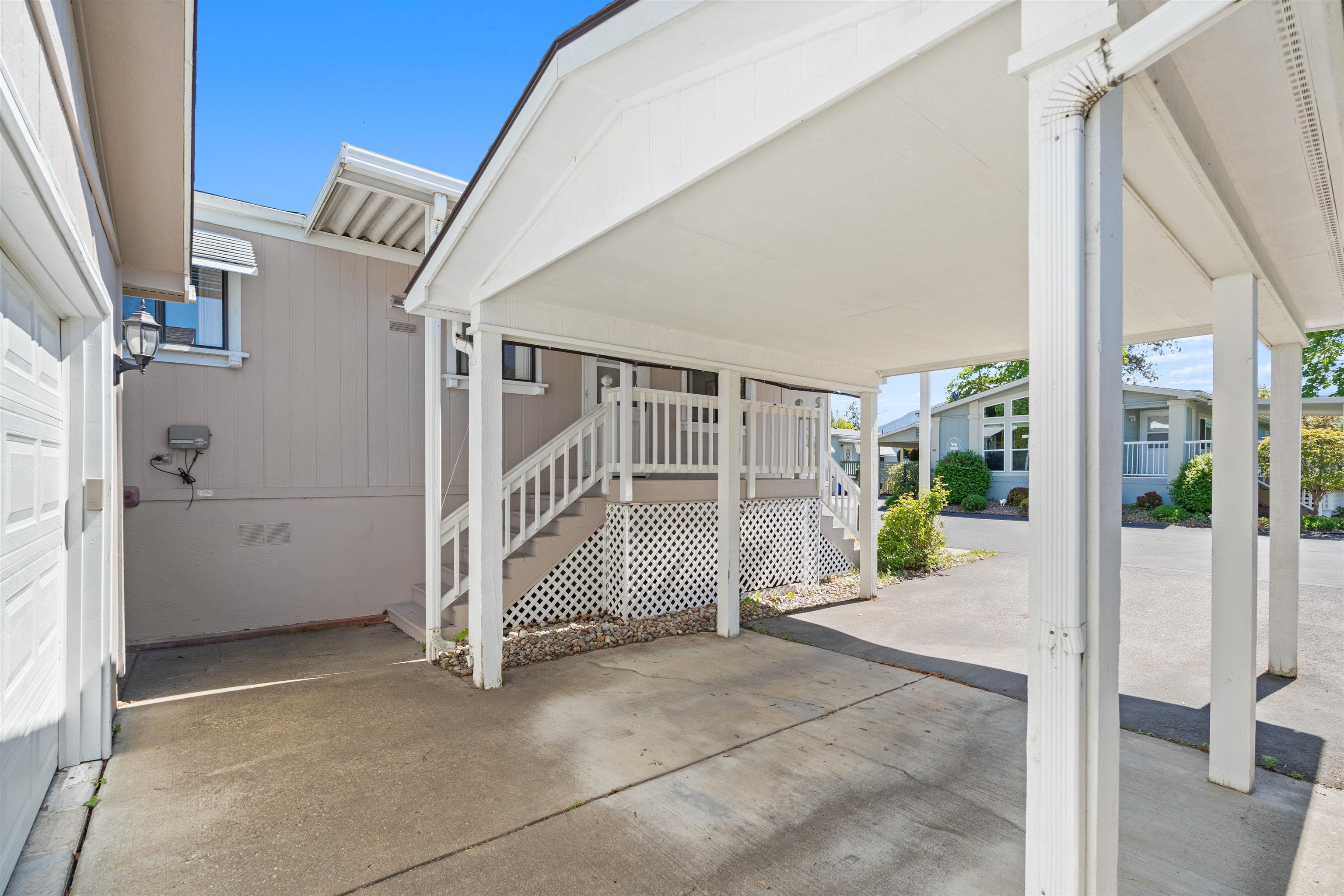 208 S Neyland Ave - Photo 37
