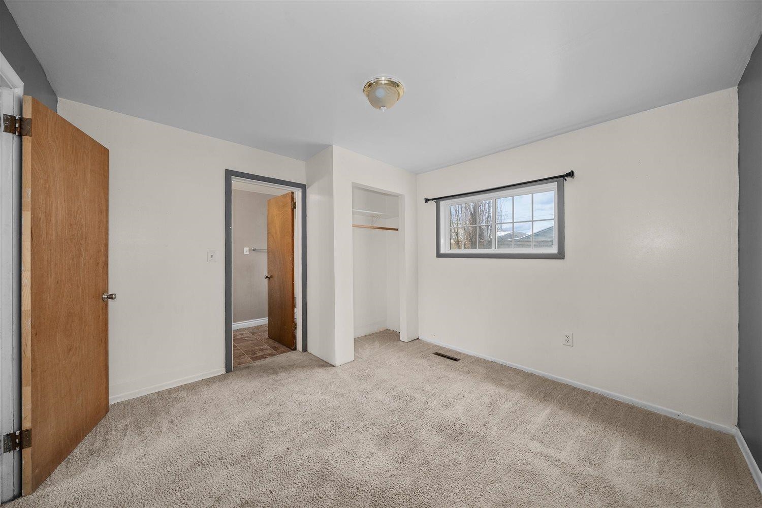 405 W 5th St - Photo 16