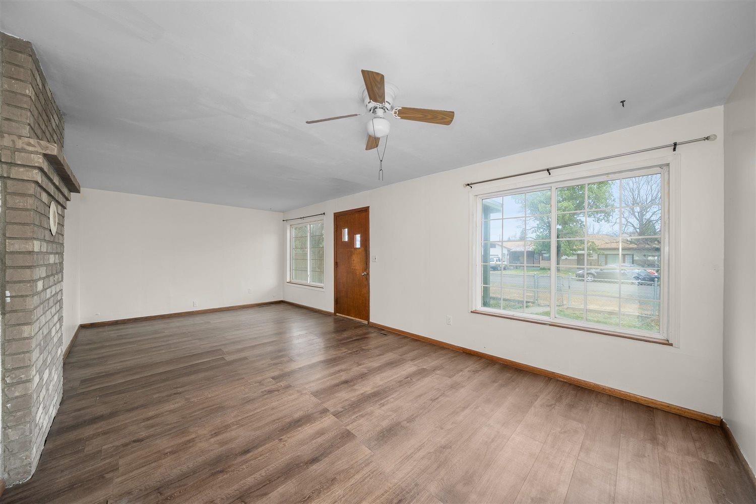 405 W 5th St - Photo 7