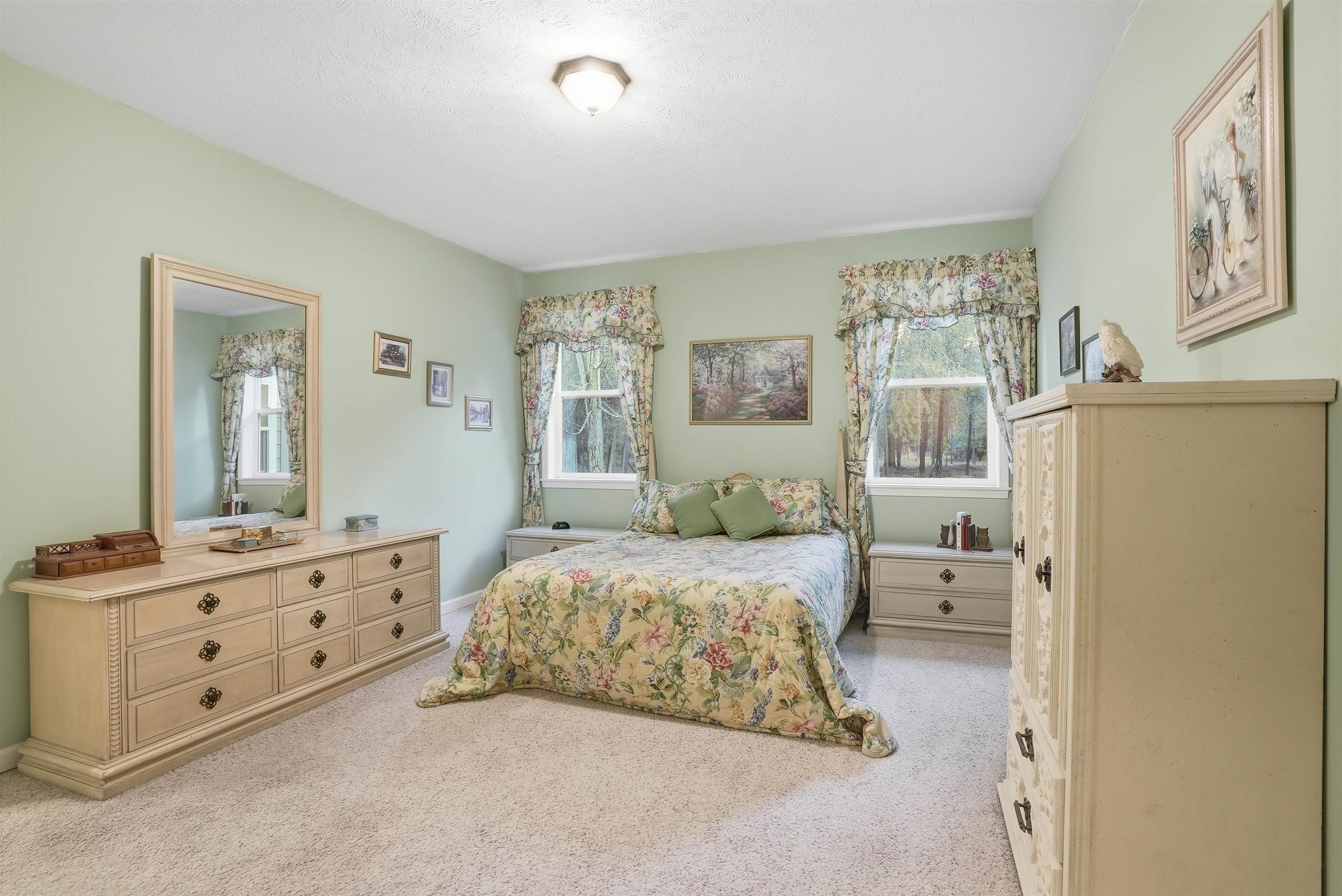 105 E Saltz Ln - Photo 15