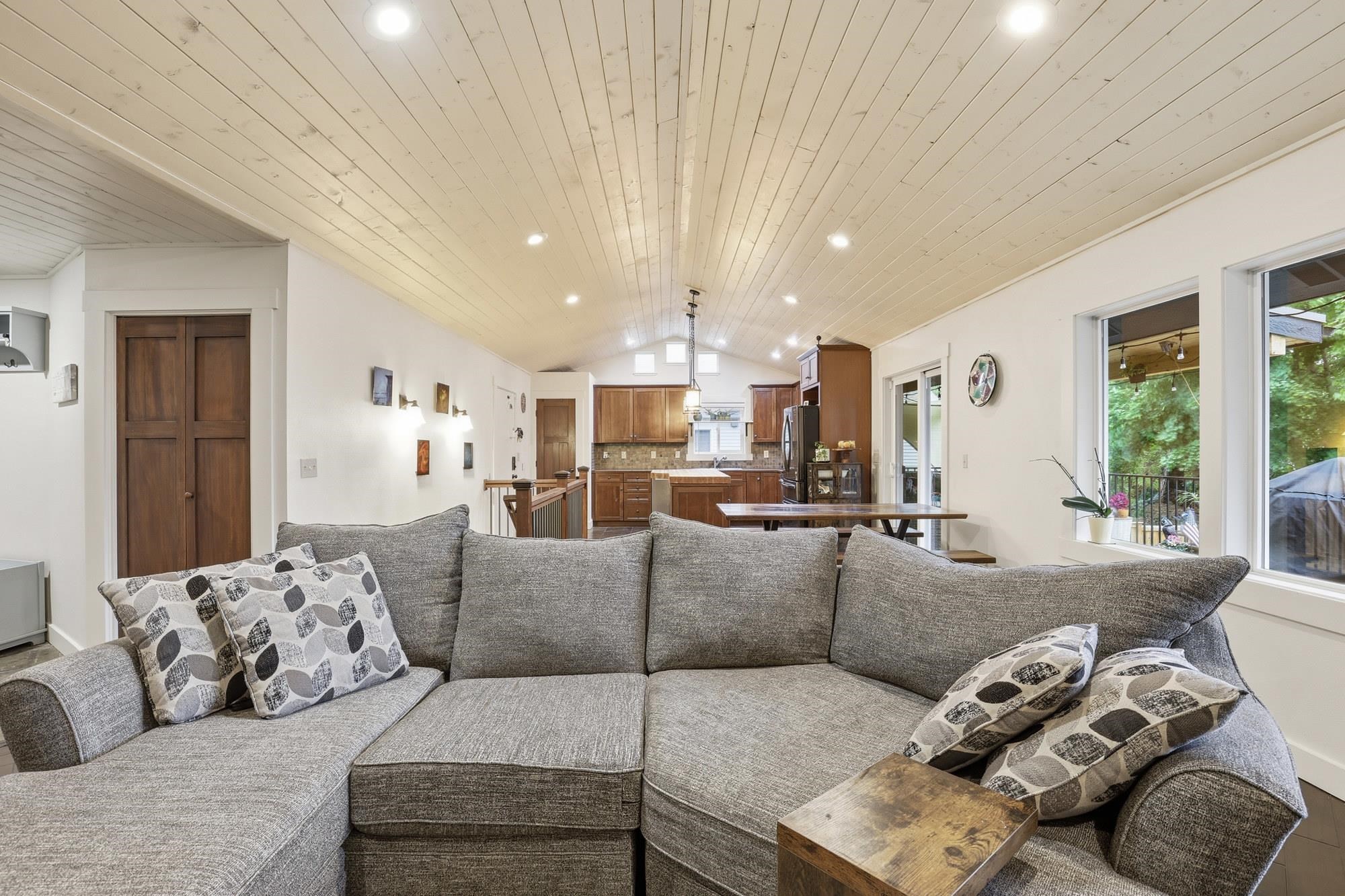 4121 E 15th Ave - Photo 8