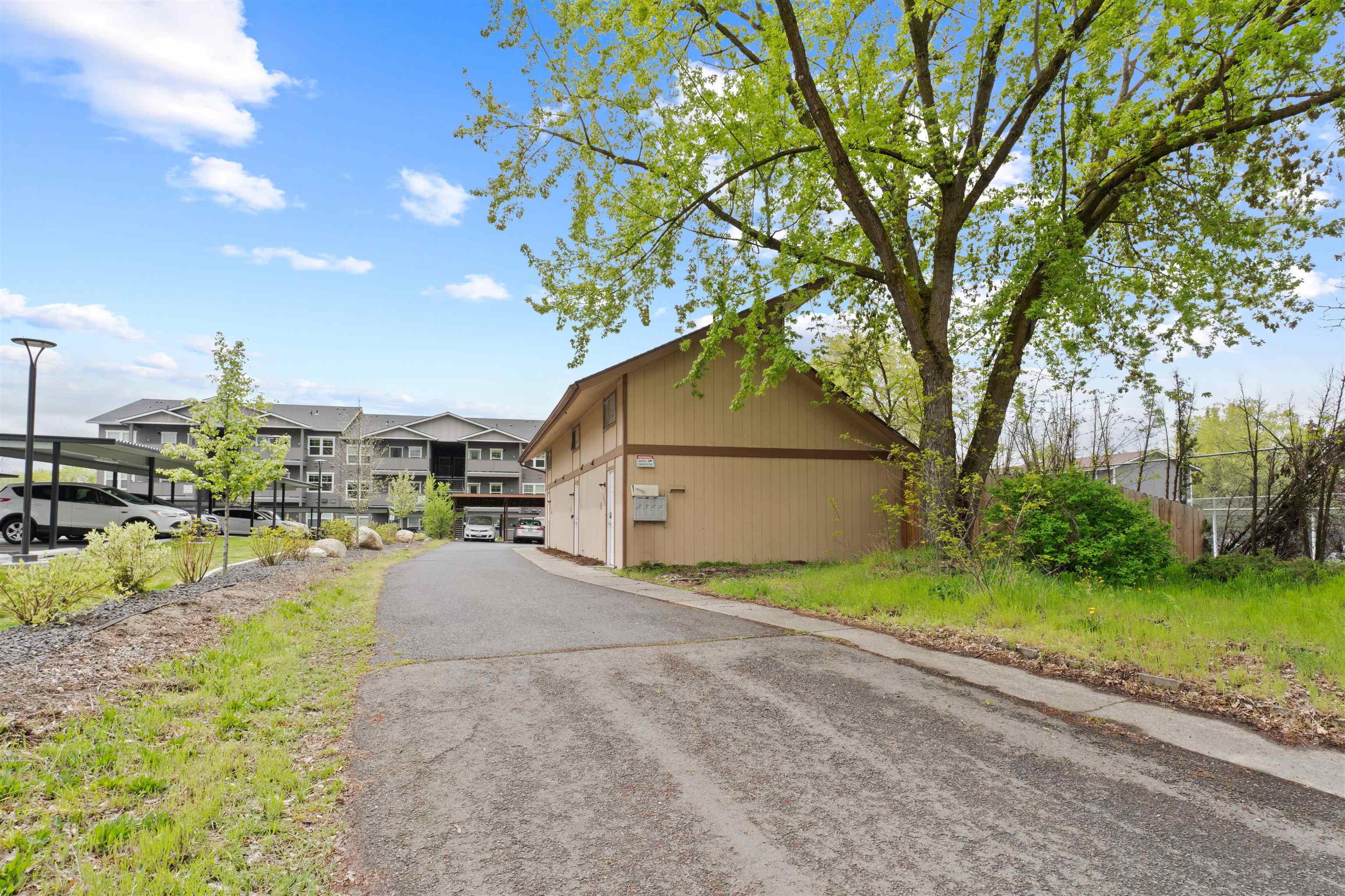 3018 E Jackson Ave - Photo 19