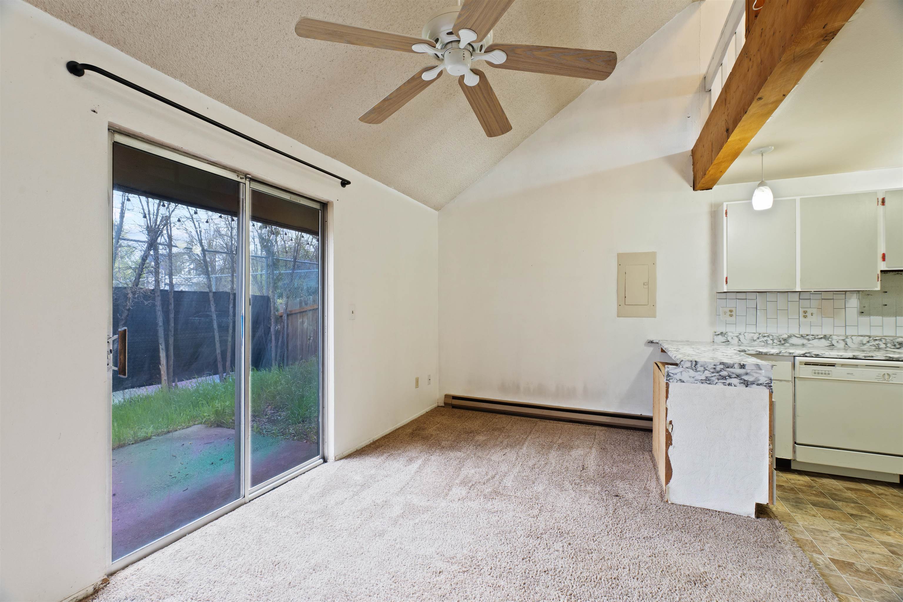 3018 E Jackson Ave - Photo 3