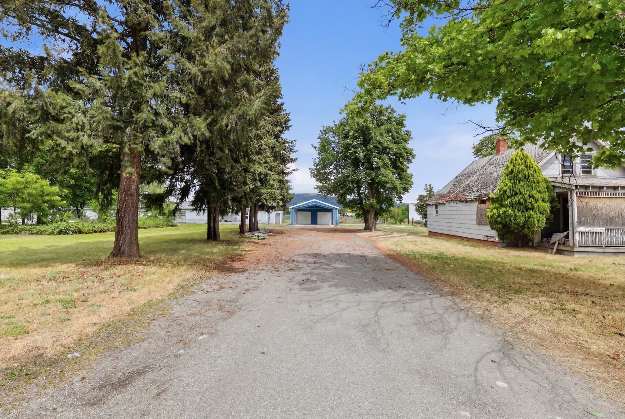 17621 E Mission Ave - Photo 20