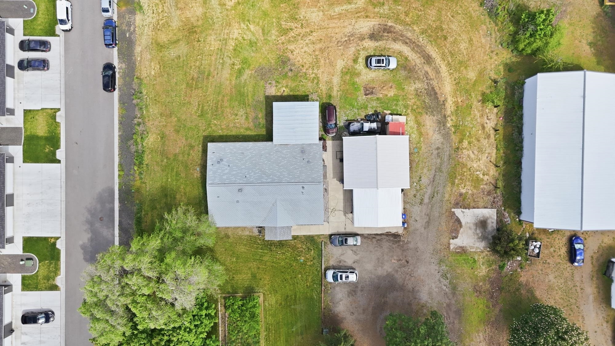 17621 E Mission Ave - Photo 22