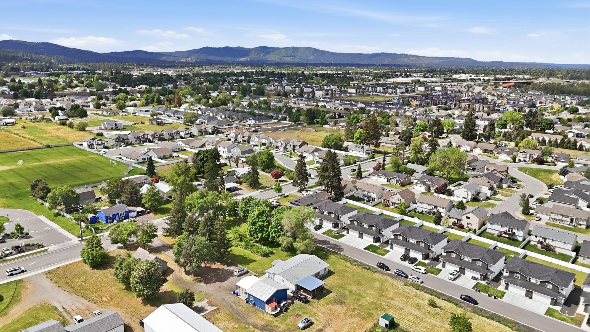 17621 E Mission Ave - Photo 36