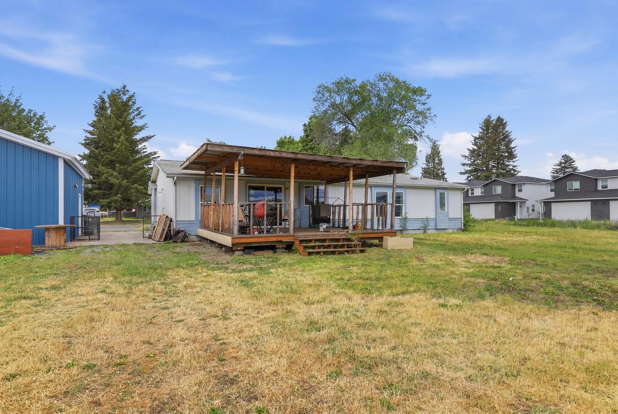 17621 E Mission Ave - Photo 5