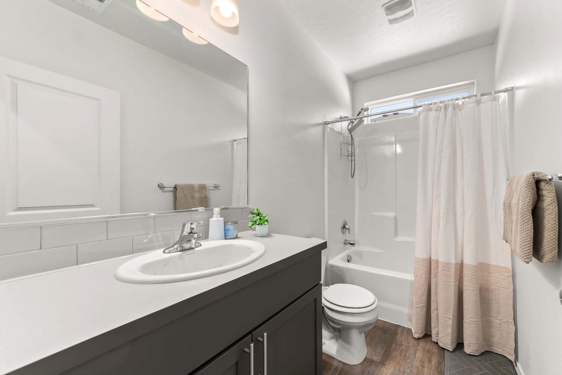 220 S Lawson St - Photo 18