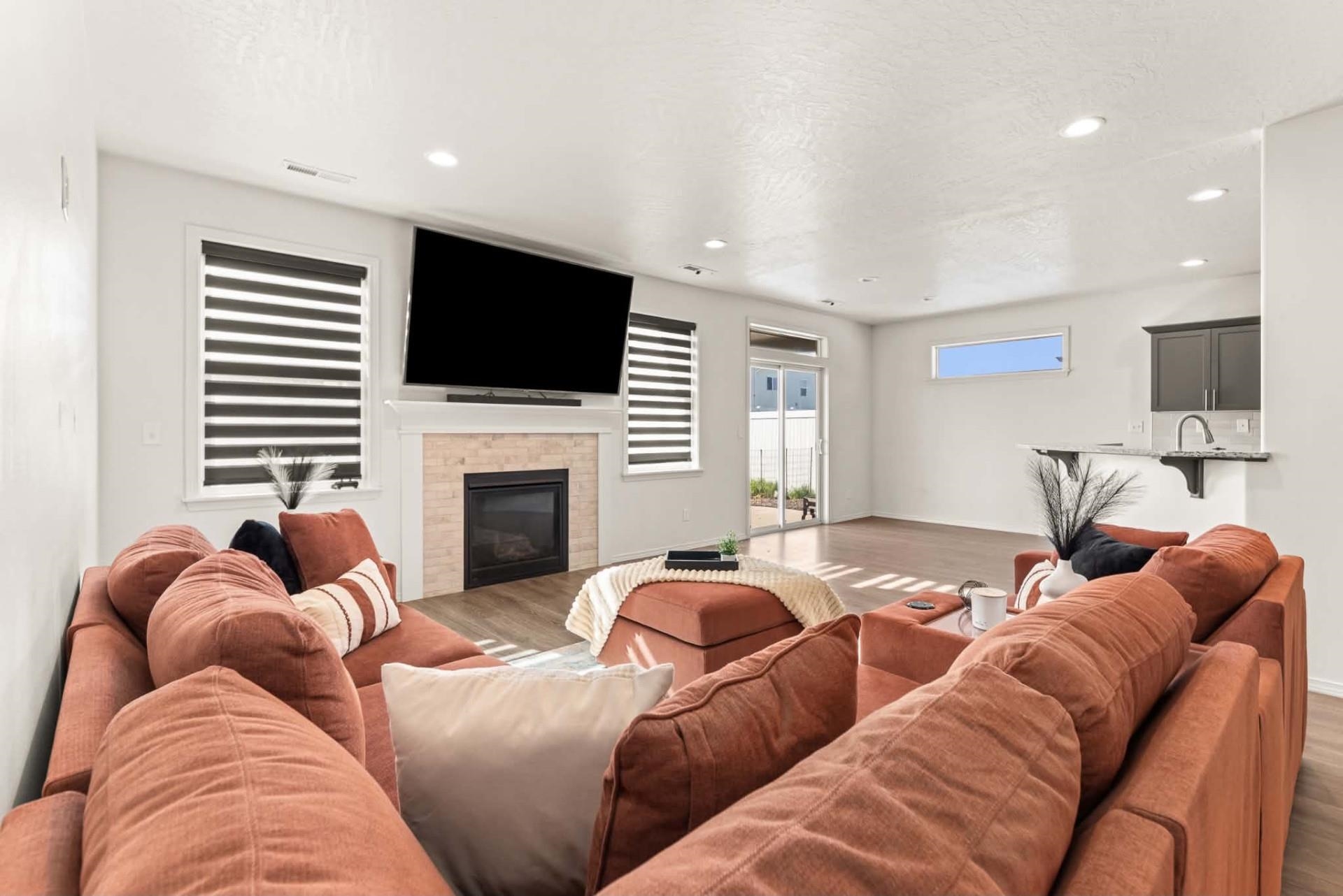 220 S Lawson St - Photo 6