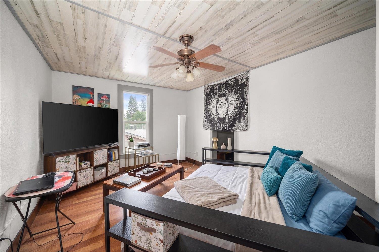 2502 E Hartson Ave - Photo 20