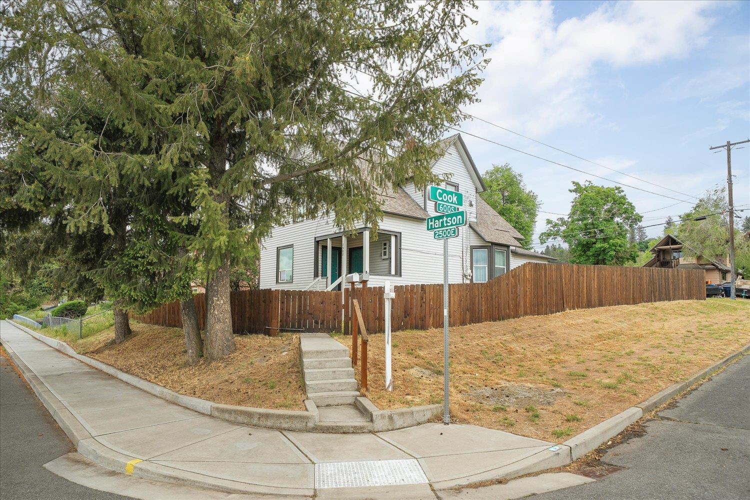 2502 E Hartson Ave - Photo 25