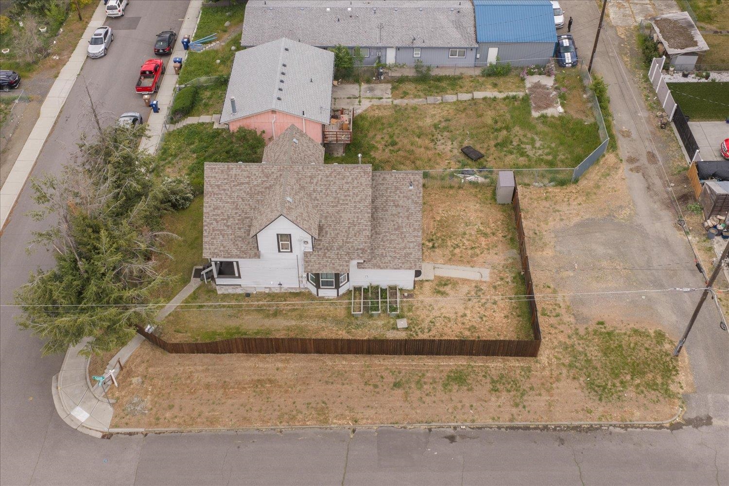 2502 E Hartson Ave - Photo 35