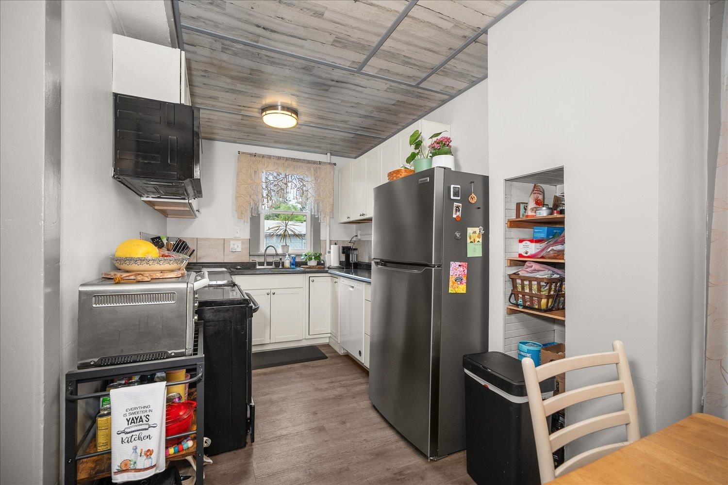 2502 E Hartson Ave - Photo 6