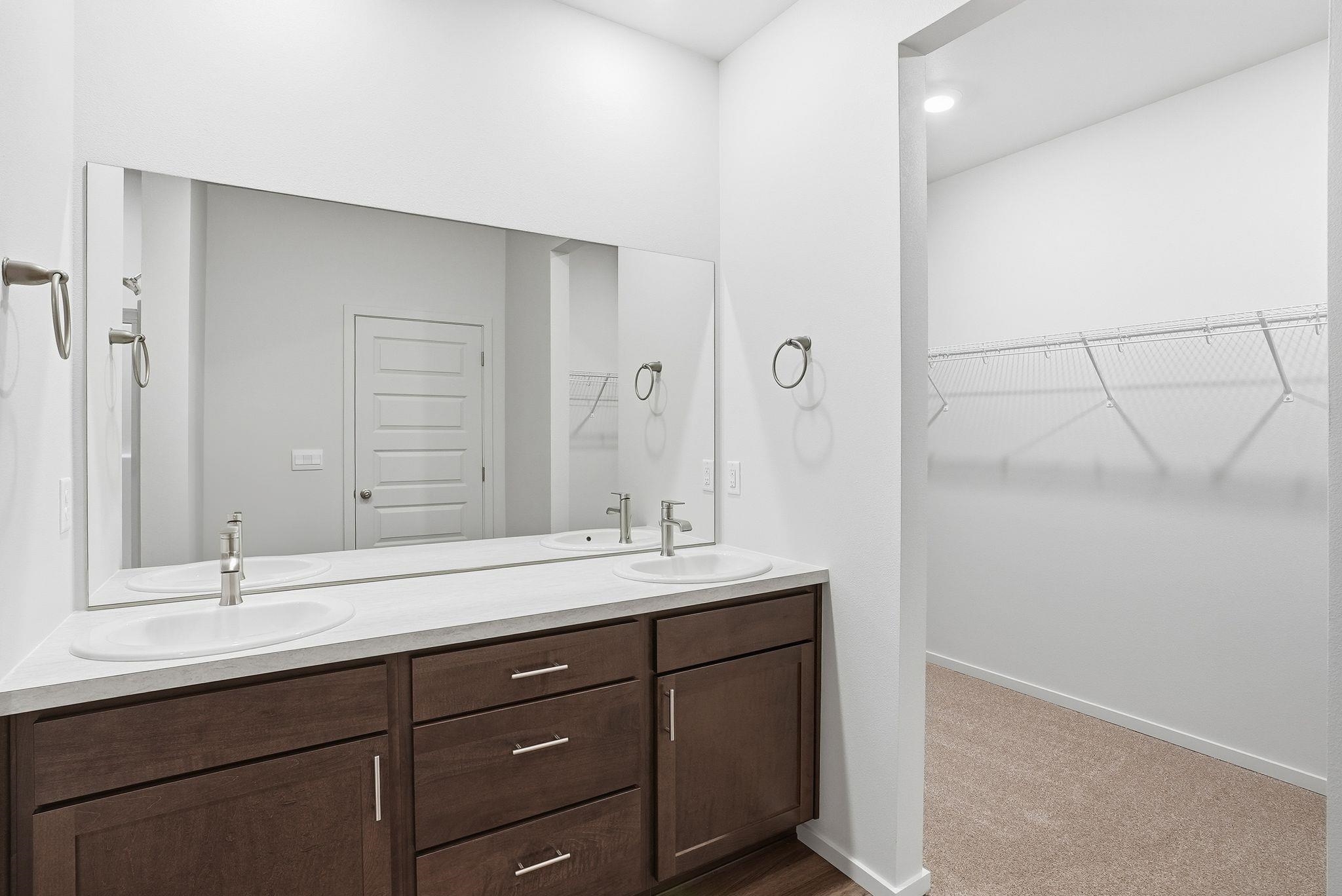 311 W Pheasant Bluff Ave - Photo 19