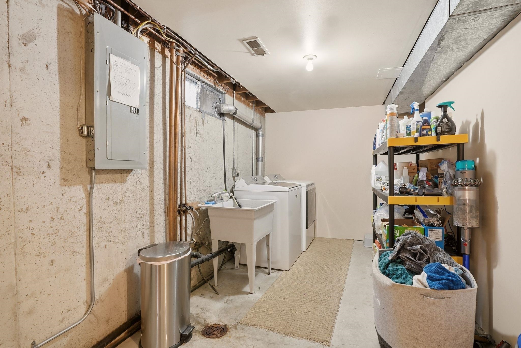 11311 E 31st Ave - Photo 30
