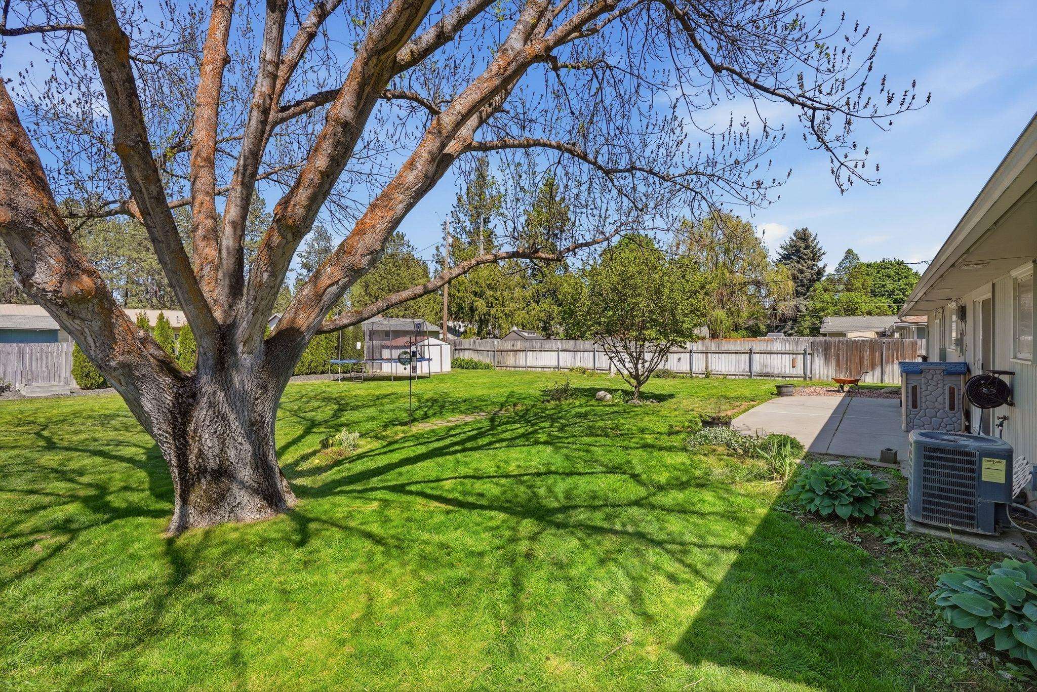 11311 E 31st Ave - Photo 34
