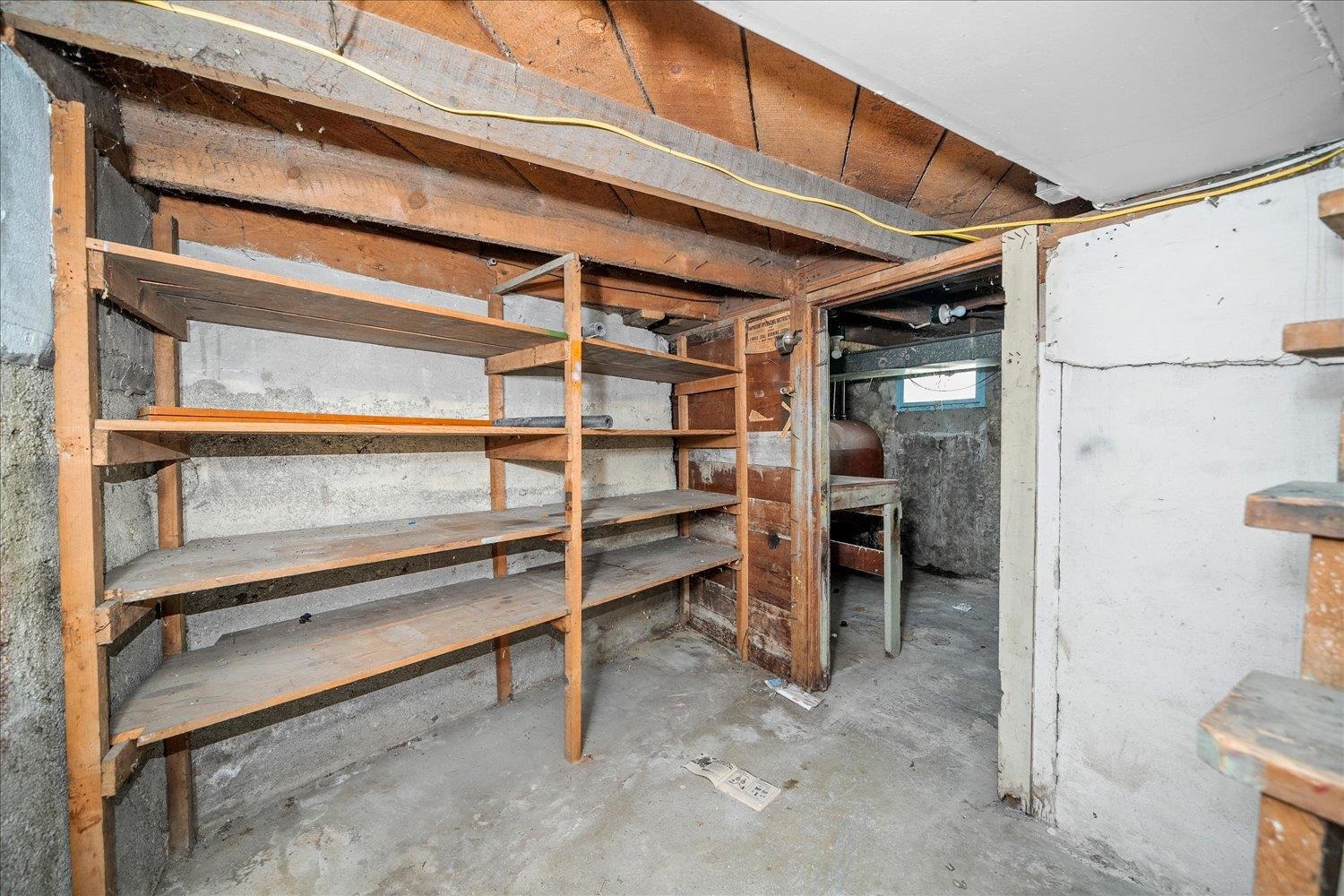 124 W Shannon Ave - Photo 16