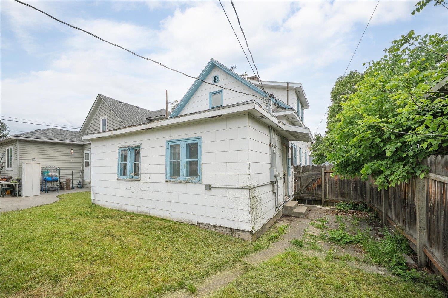 124 W Shannon Ave - Photo 20