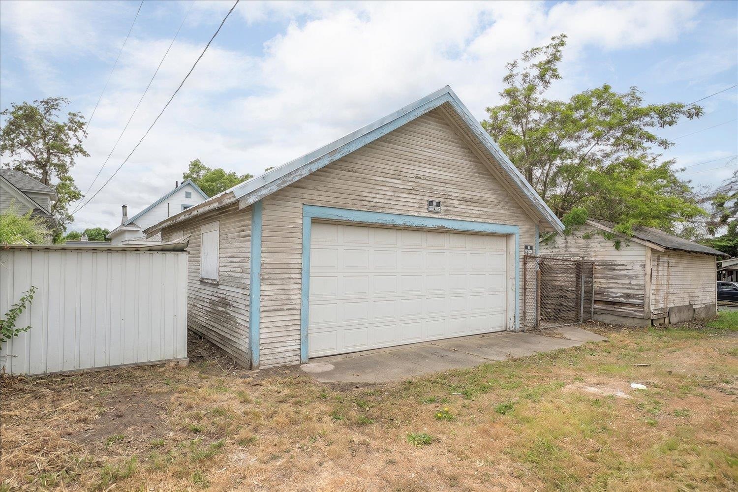 124 W Shannon Ave - Photo 22