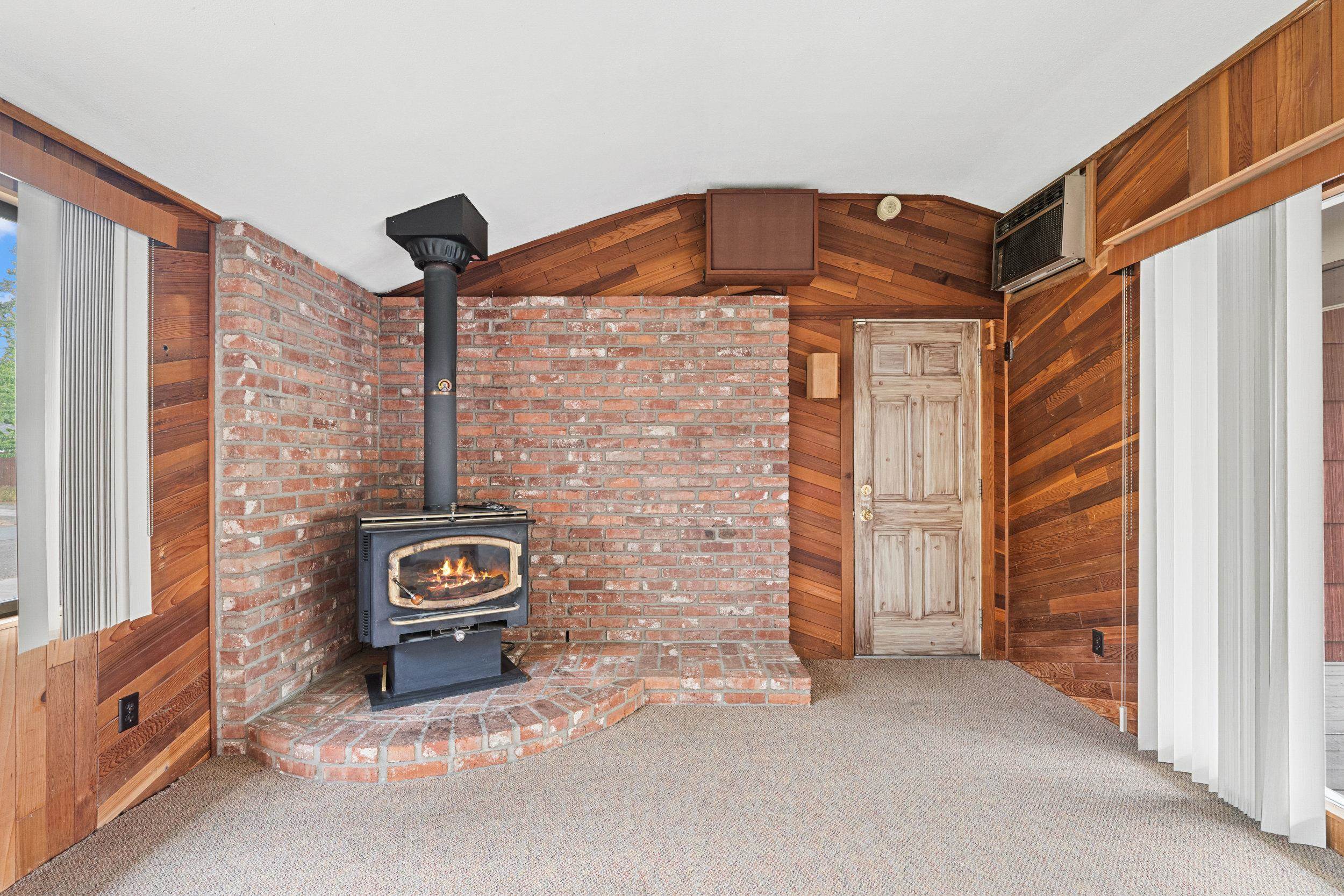 3728 W Rockwell Ave - Photo 10