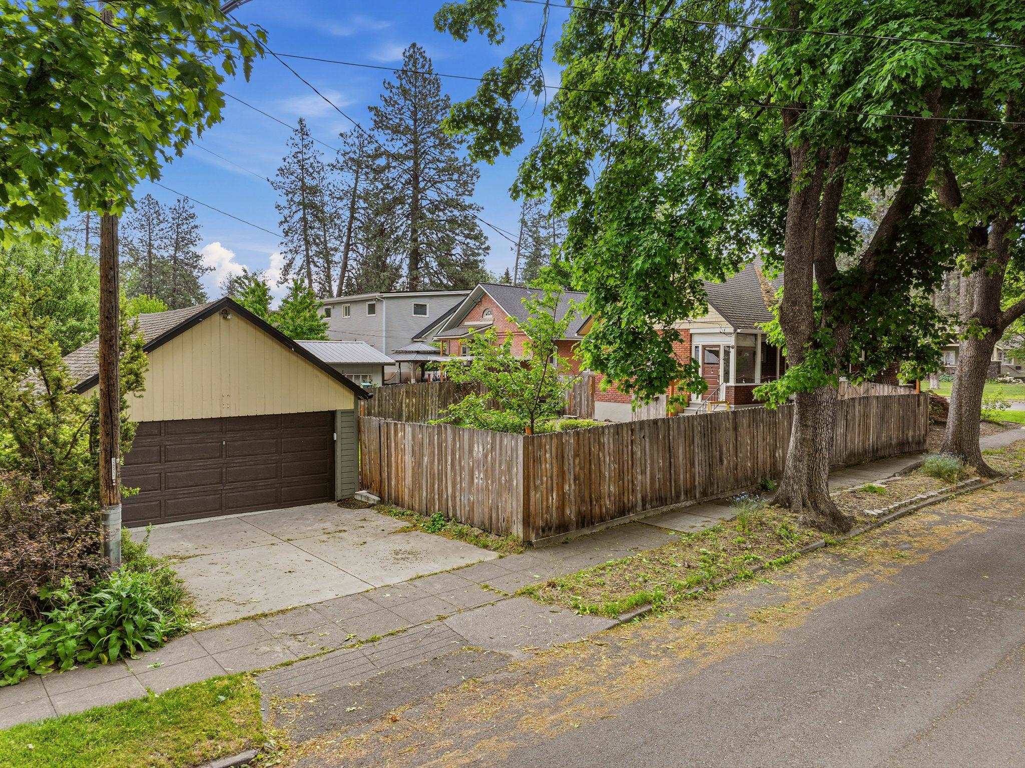3 E 28th Ave - Photo 2