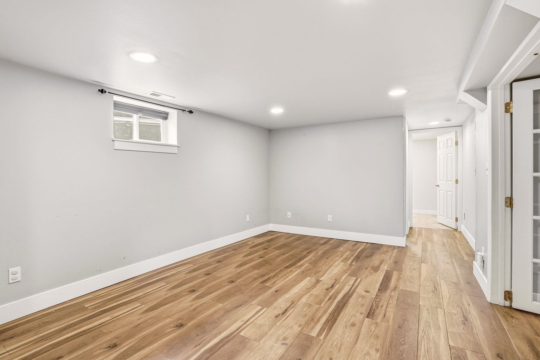 3 E 28th Ave - Photo 29