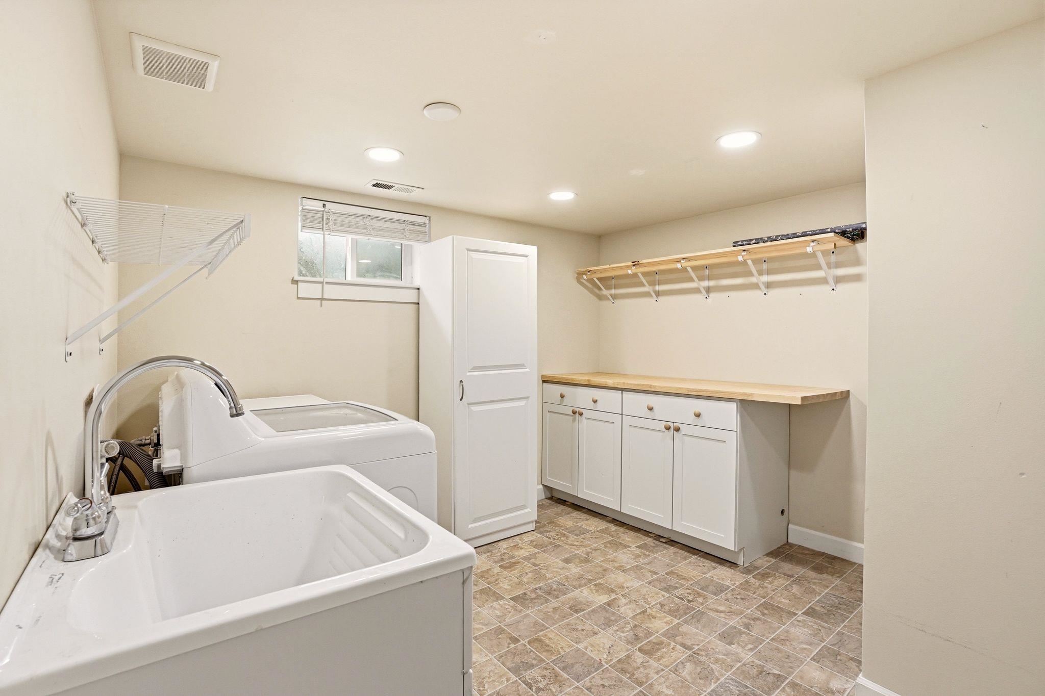 3 E 28th Ave - Photo 32