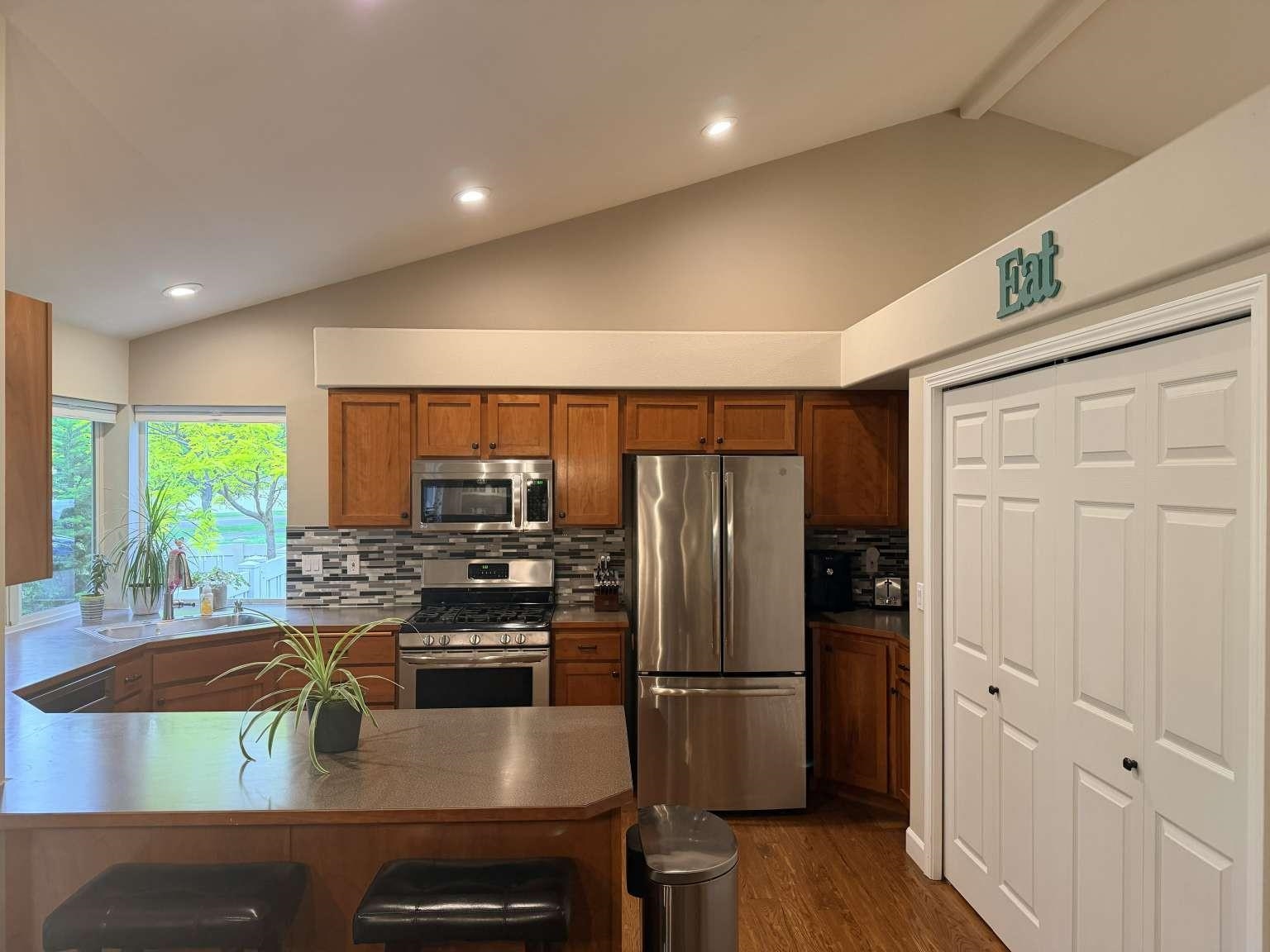 24202 E DESMET Rd - Photo 12