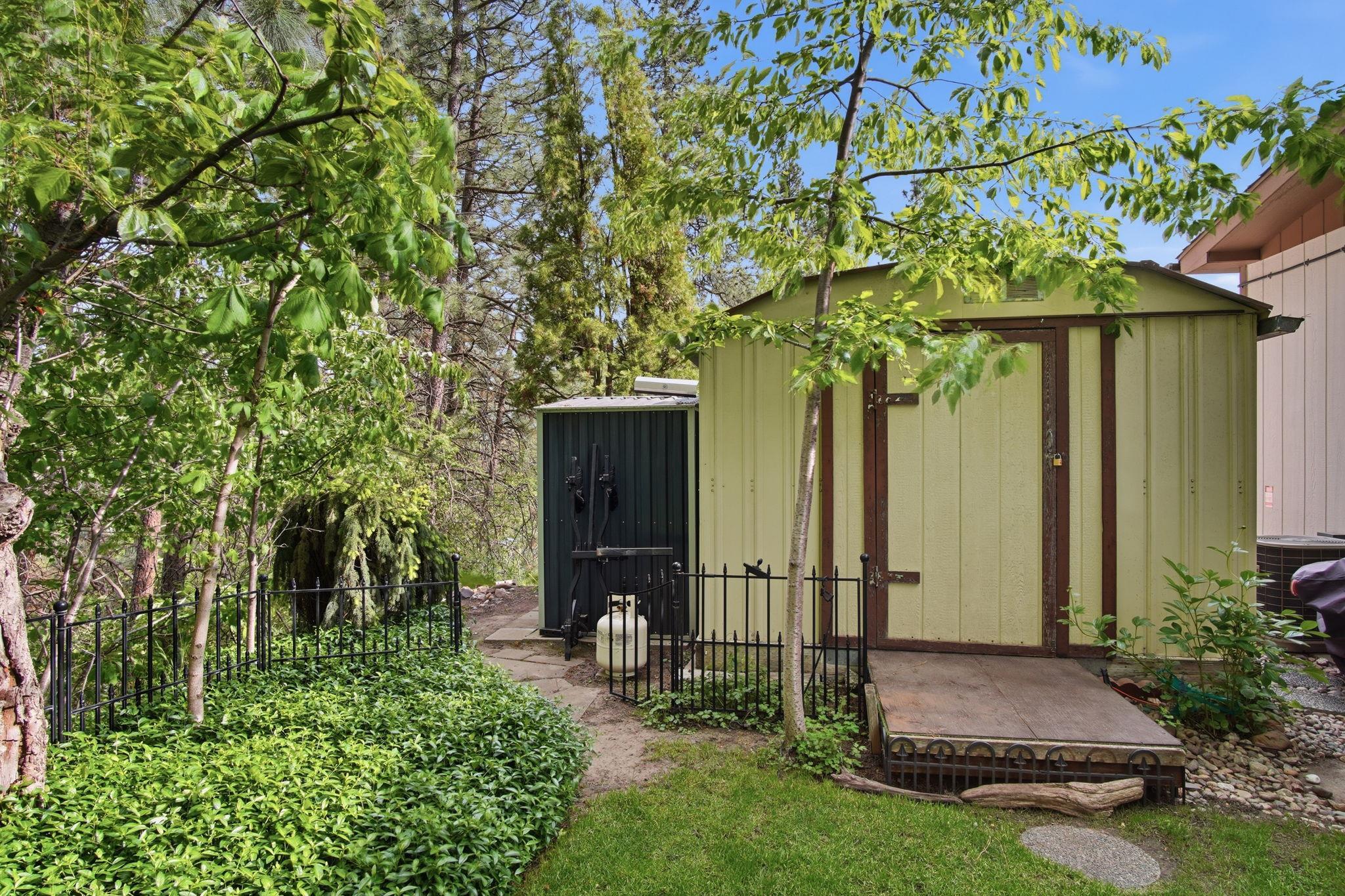 2311 W 16th Ave - Photo 30