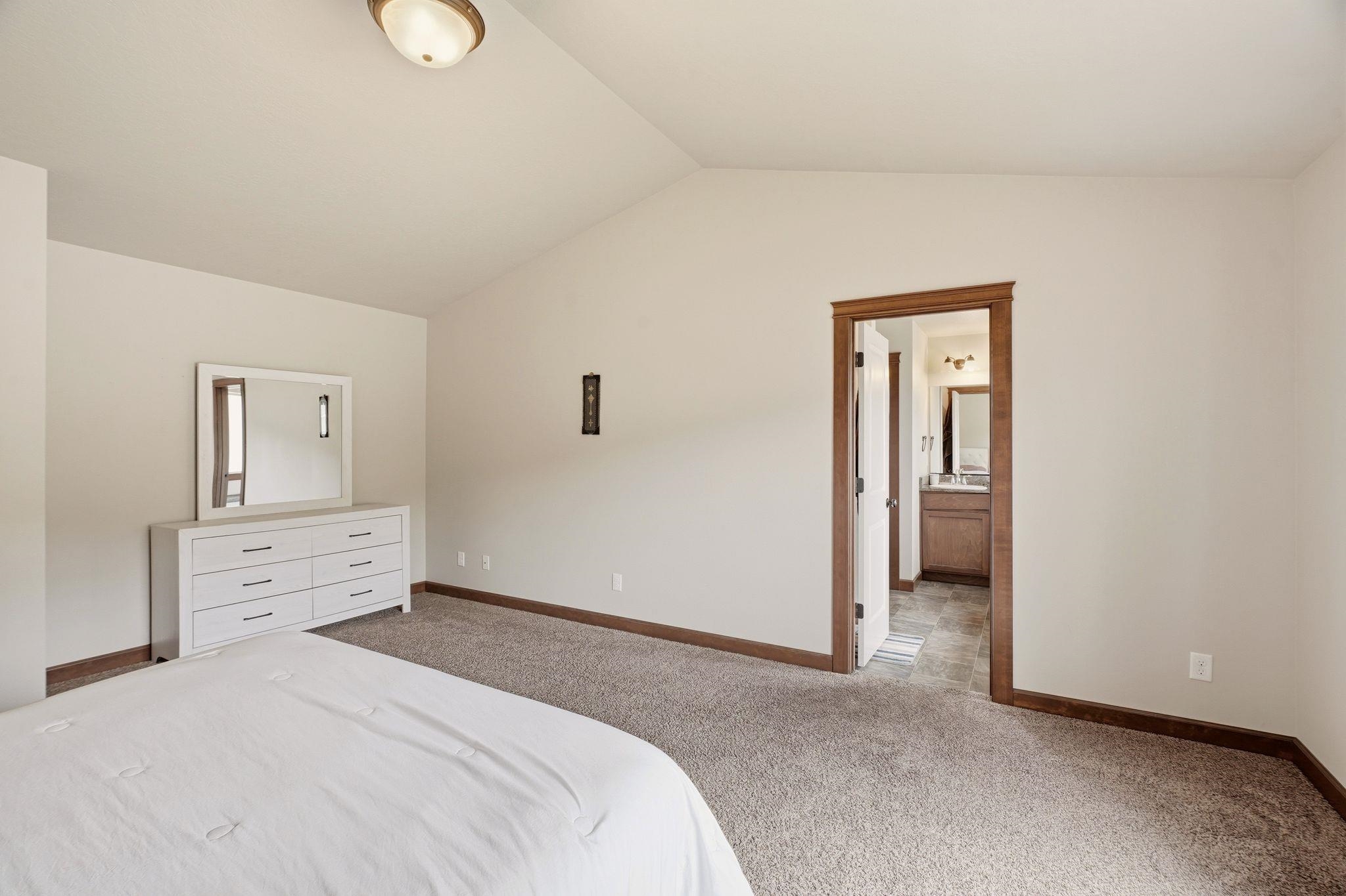 1517 N McKenzie River St - Photo 19