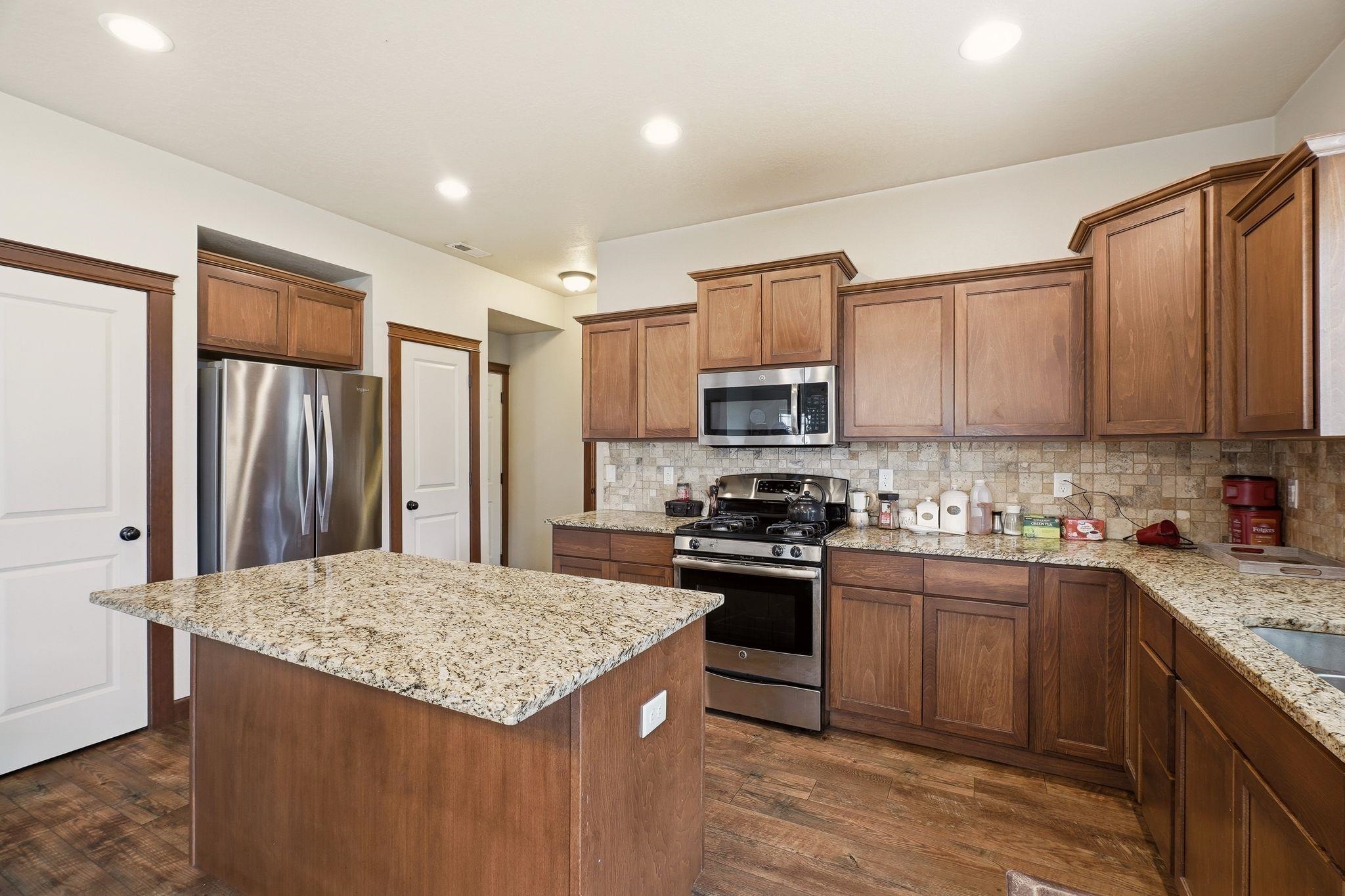 1517 N McKenzie River St - Photo 10