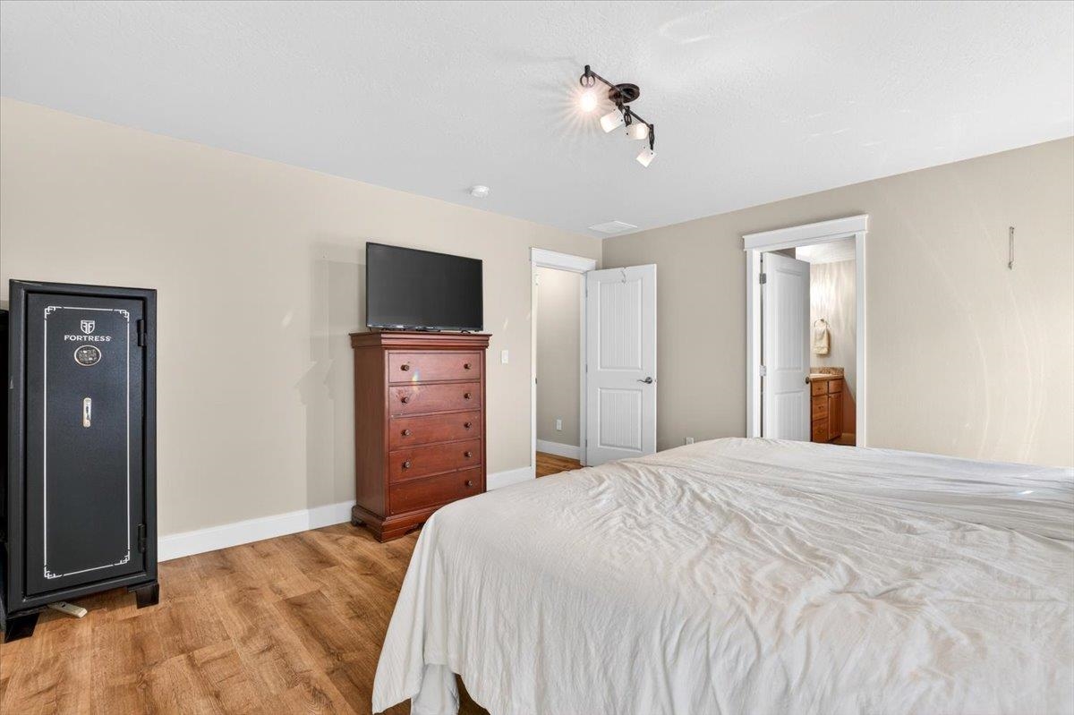 1725 S Clover Dr - Photo 20