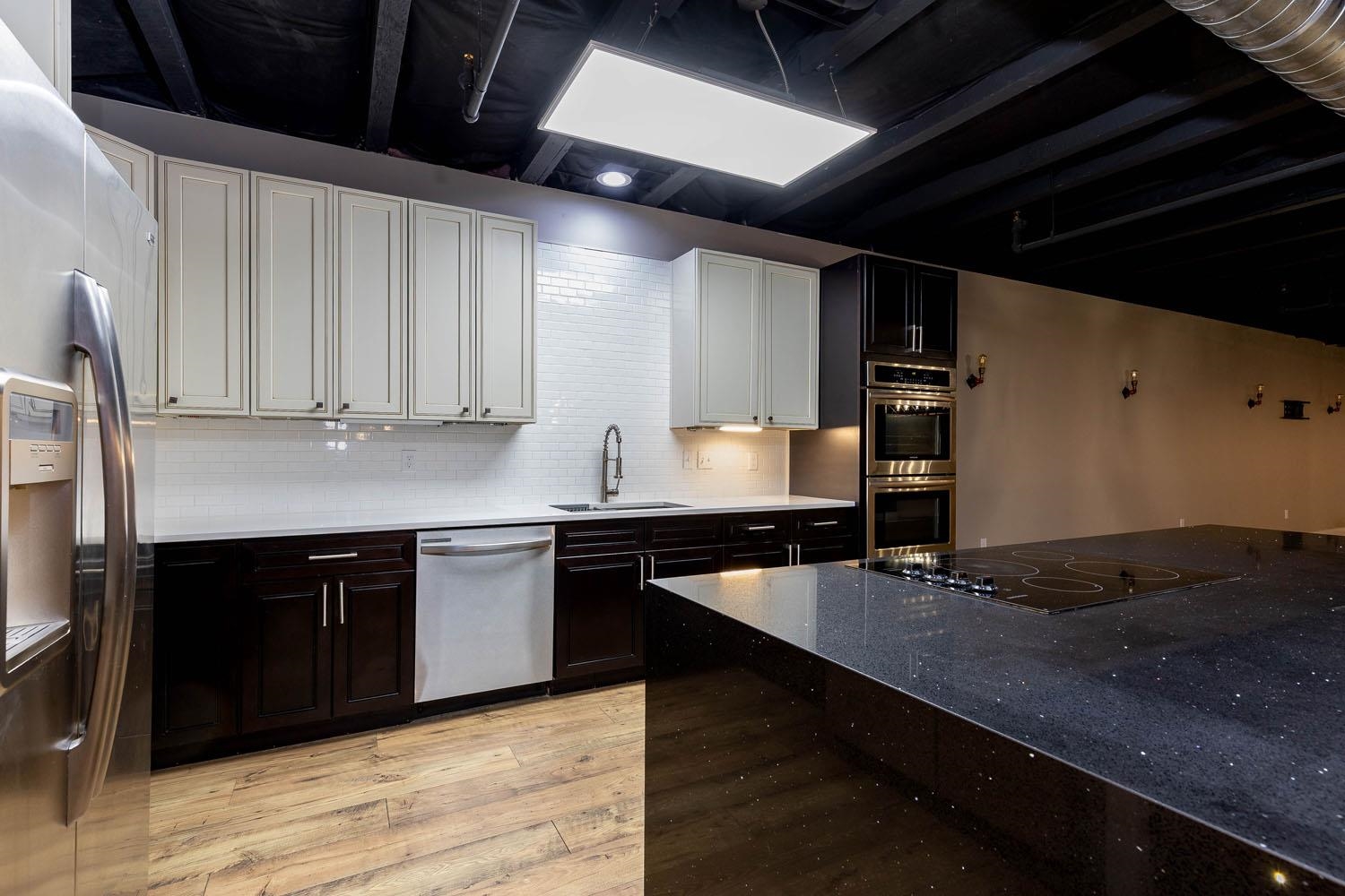 315 W Riverside Ave - Photo 11