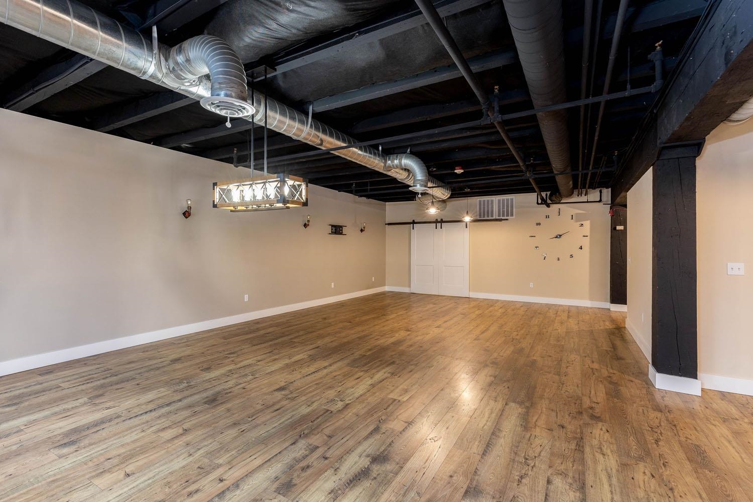 315 W Riverside Ave - Photo 16