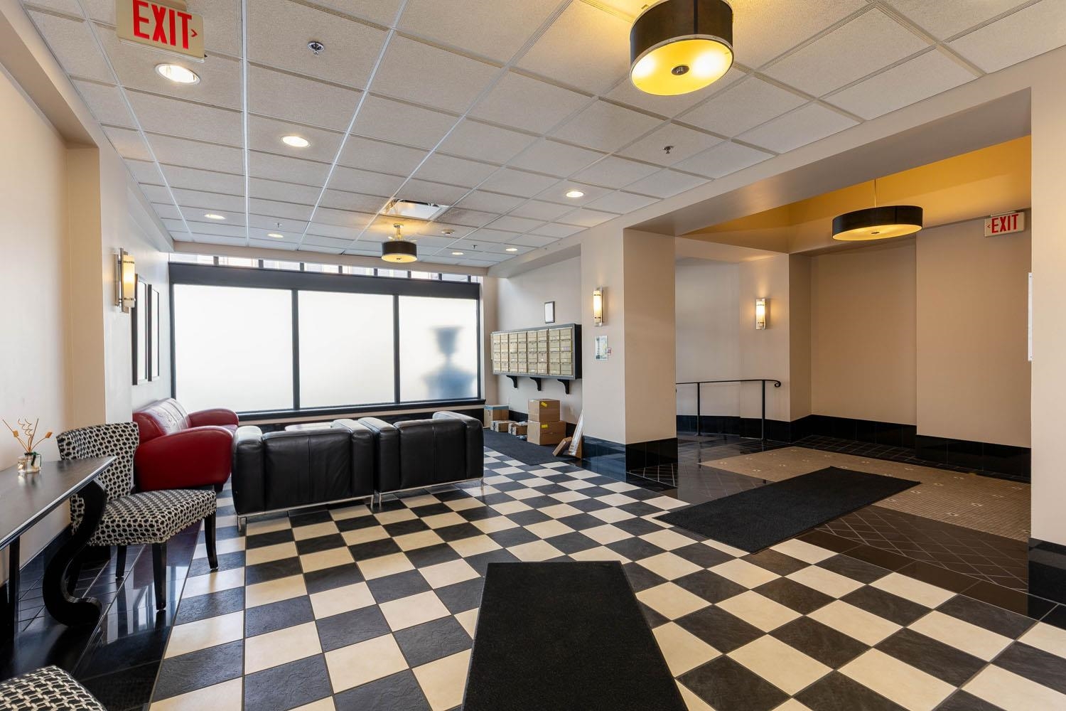 315 W Riverside Ave - Photo 36