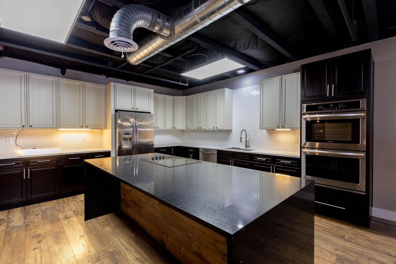 315 W Riverside Ave - Photo 8