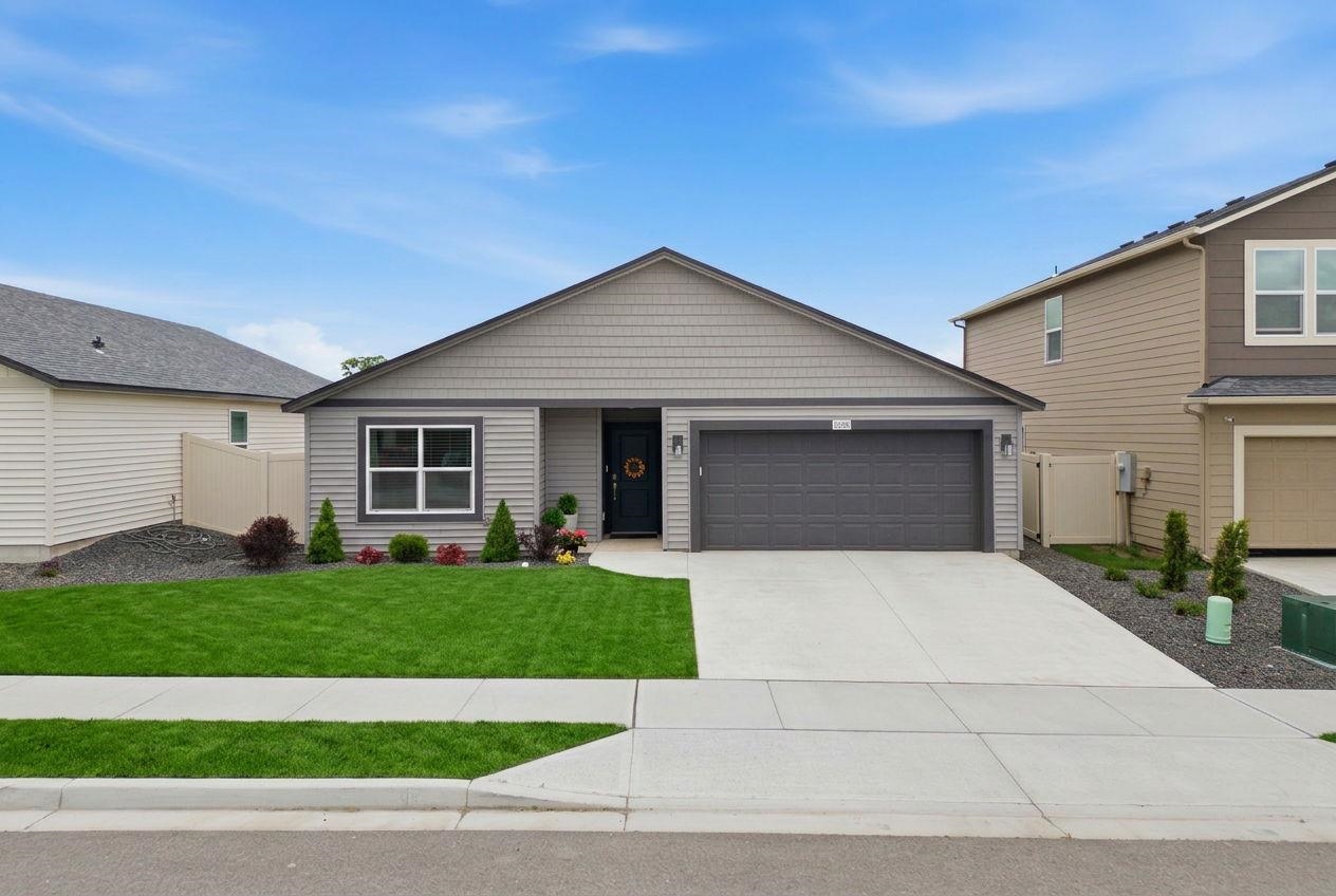 8308 S Colwood Rd - Photo 1