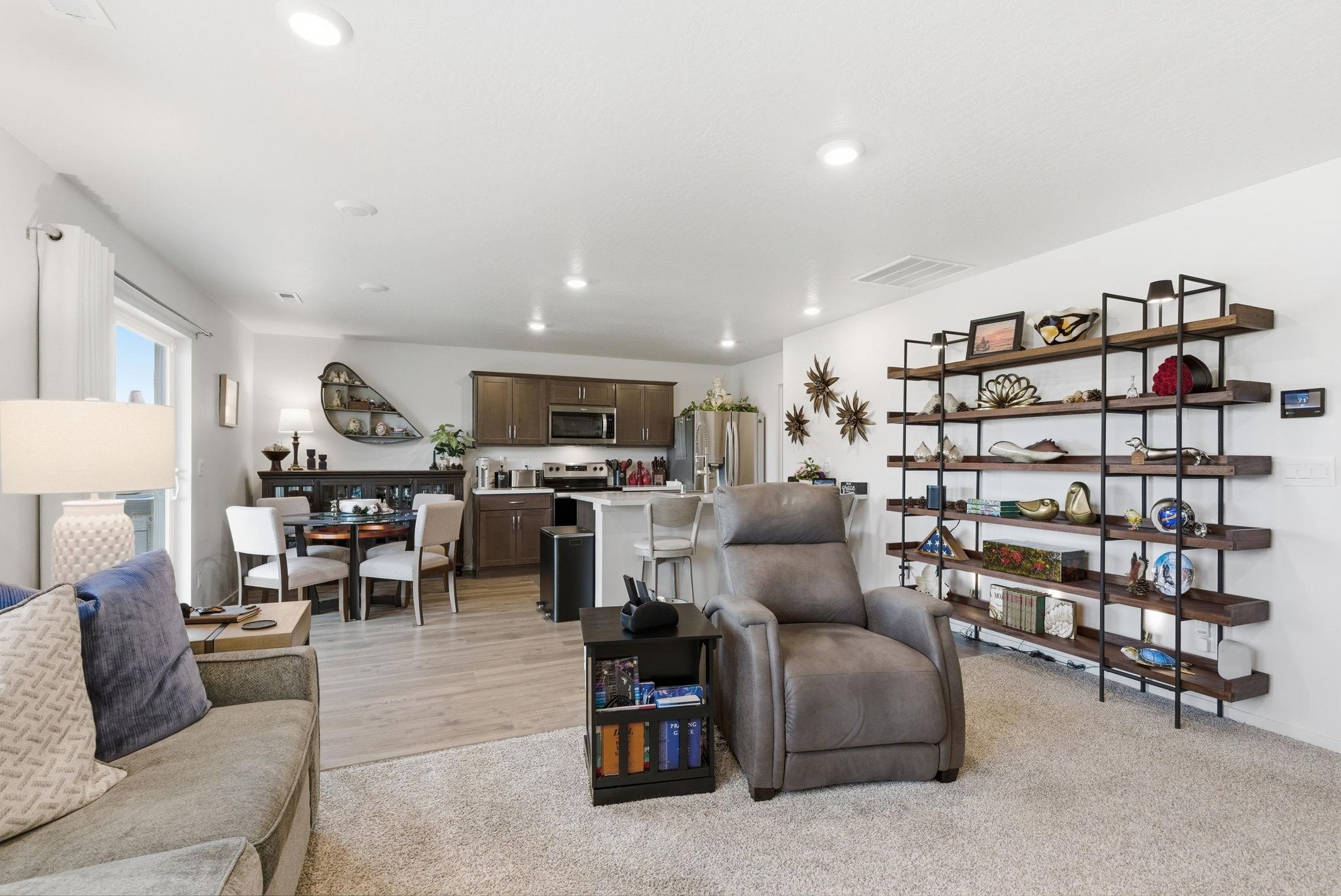 8308 S Colwood Rd - Photo 6