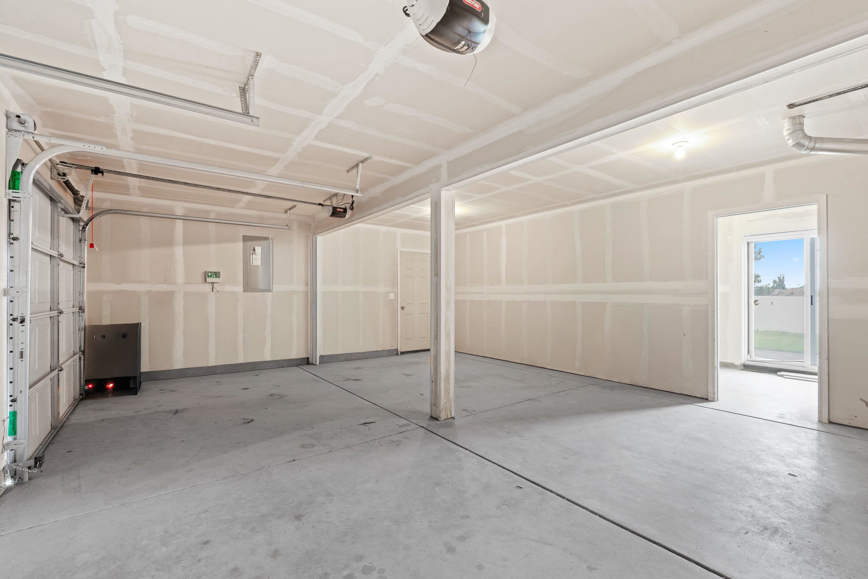 12424 W 1st Ave - Photo 29