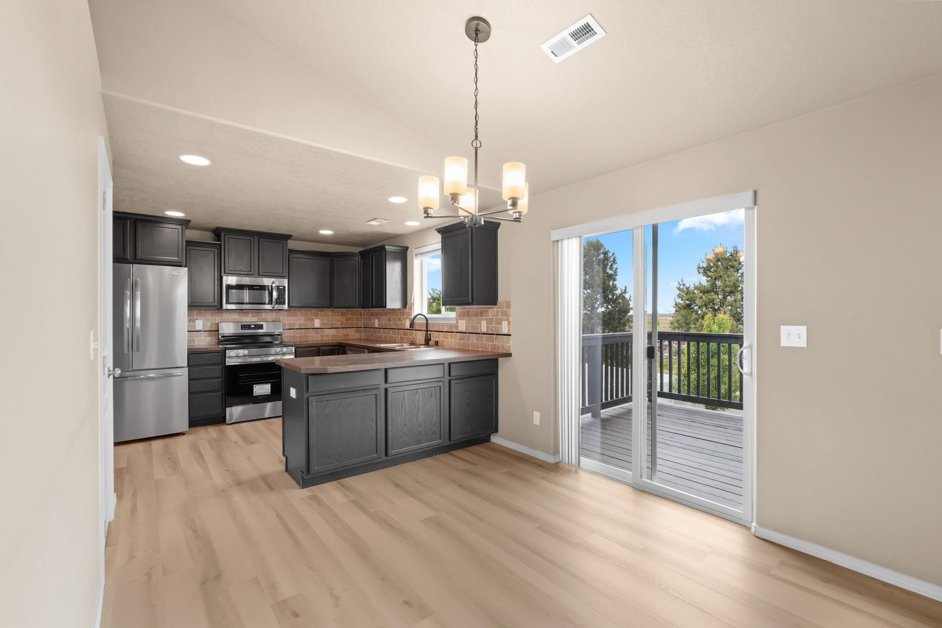 12424 W 1st Ave - Photo 9