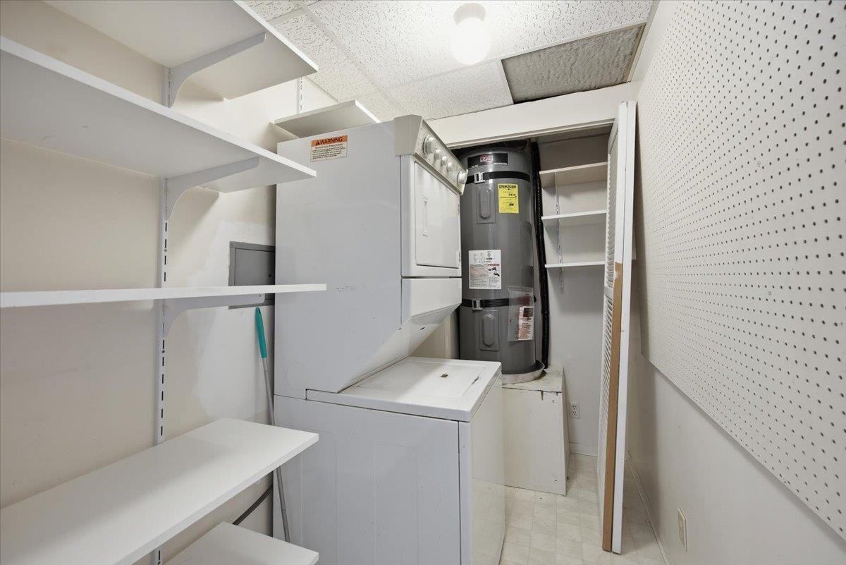 700 W 7th Ave - Photo 18