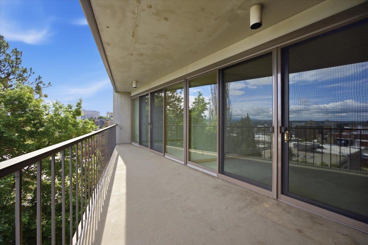 700 W 7th Ave - Photo 19