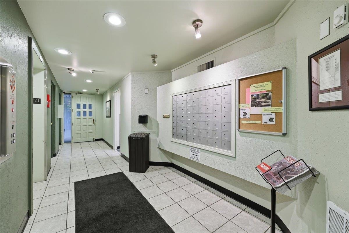 700 W 7th Ave - Photo 26