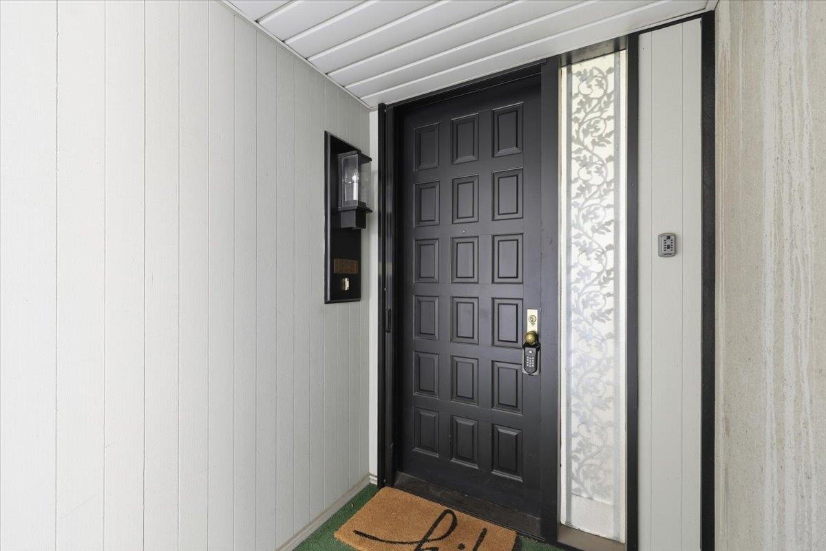 700 W 7th Ave - Photo 28