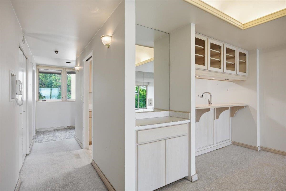 700 W 7th Ave - Photo 9