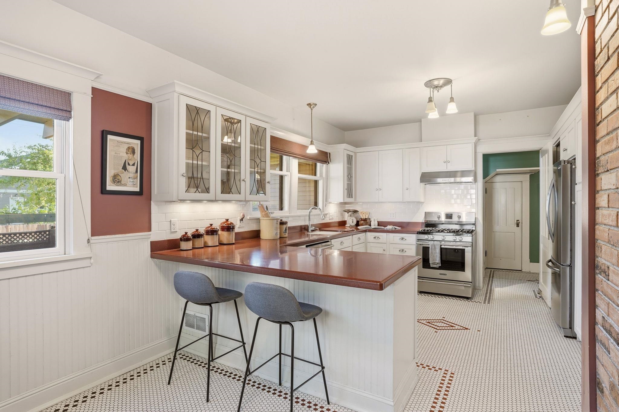 319 W Waverly Pl - Photo 13