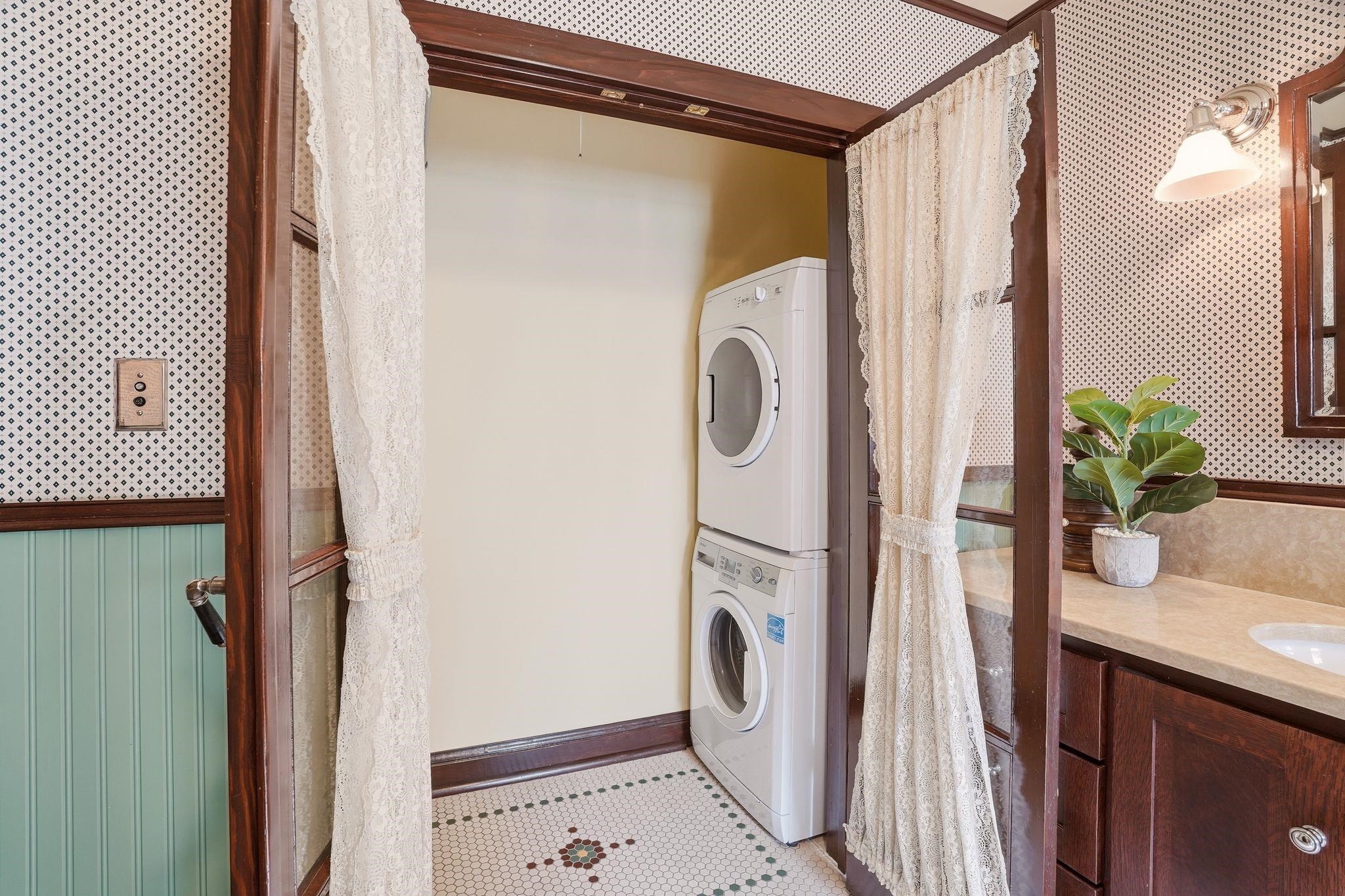 319 W Waverly Pl - Photo 26