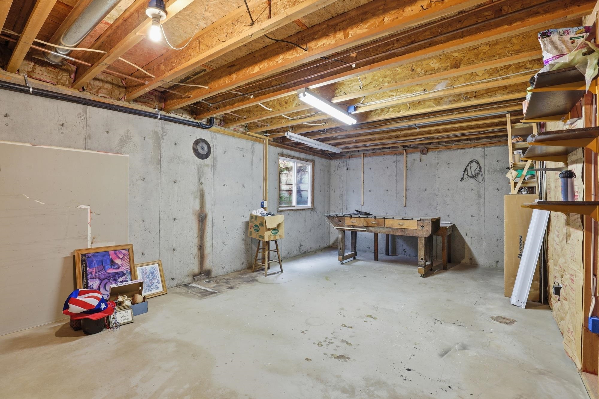 1221 S Bannen Rd - Photo 36