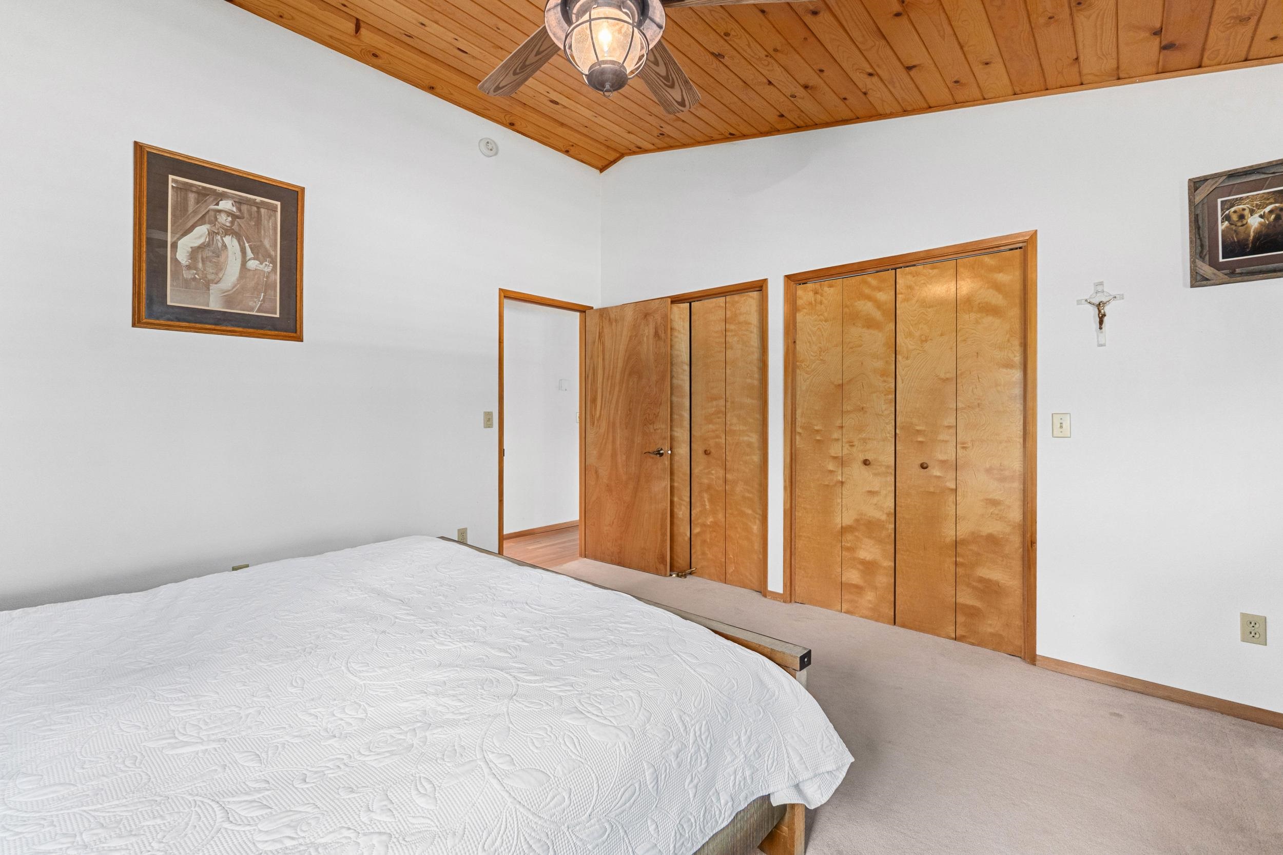2432 Gilson Rd - Photo 21